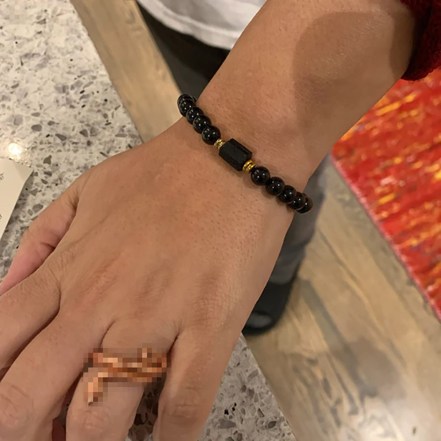 Rå svart turmalin svart turmalin armbånd , 6mm håndleddsmara, beskyttelse, jording, stresslindring, rotchakra ,1pc