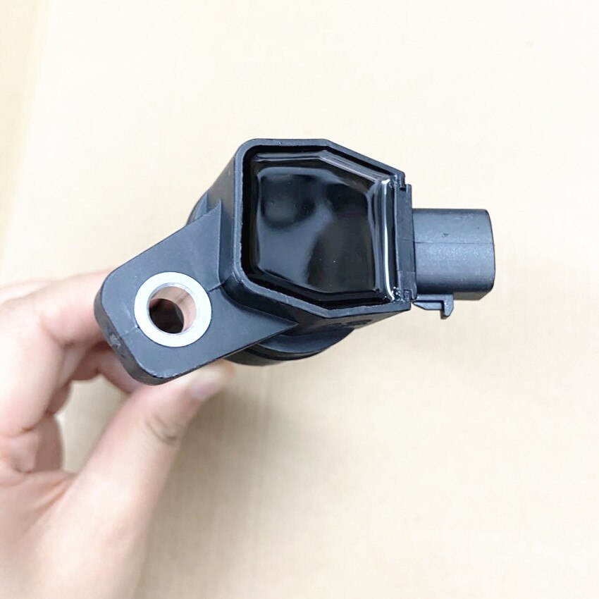 Bobina de encendido 27300-2E000 FitHyundai Elantra Tucson Kia Forte alma 1.8L 2.0L 273002E000 UF651 IUF651 21A0112 C898 GN10633