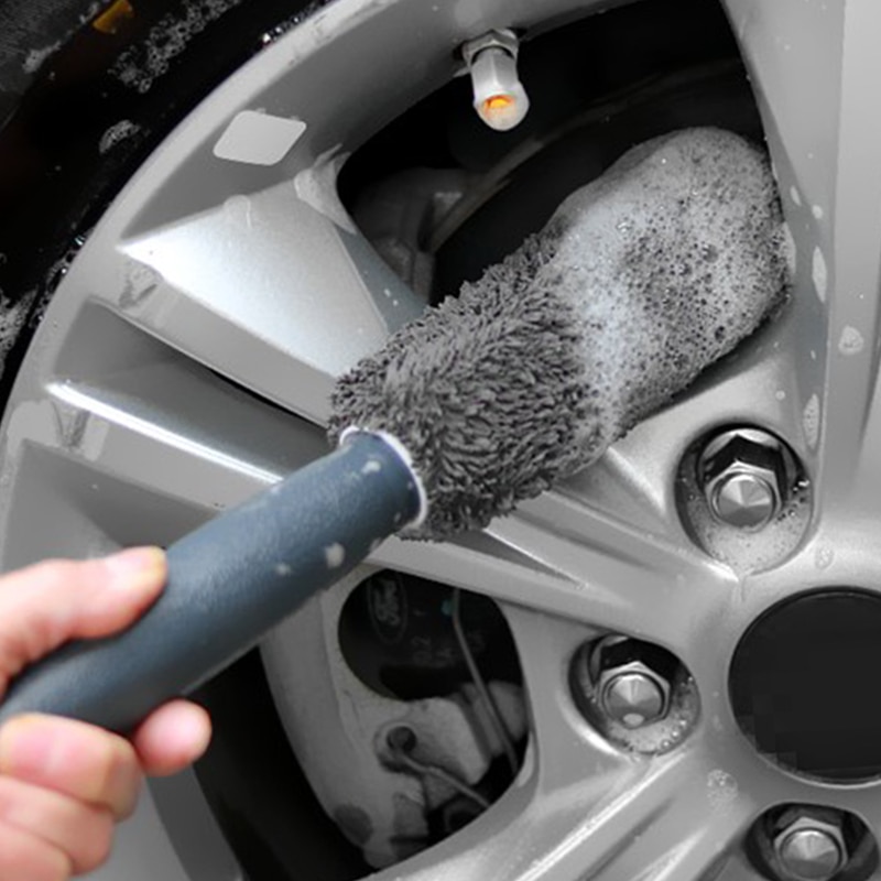 Brosse de nettoyage de voiture, éponge pour le lavage des jantes de voiture, brosse pour nettoyer les jantes de pneus en microfibre, avec poignée courte extérieure
