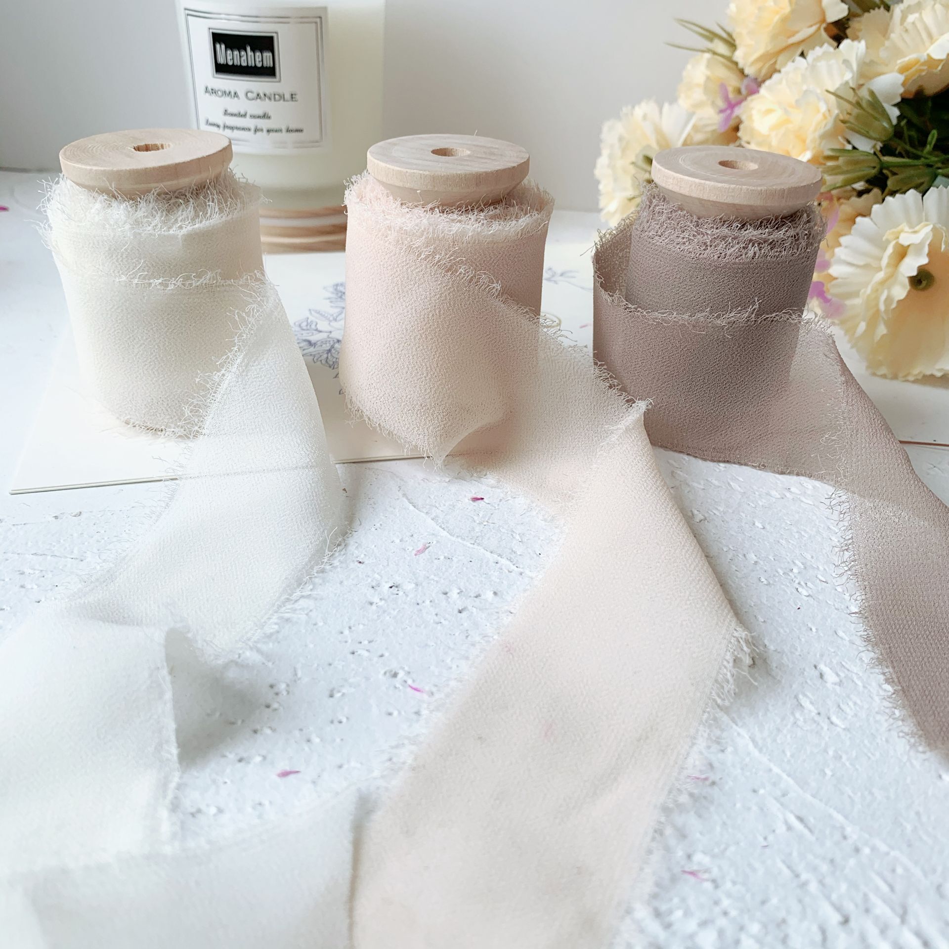 3 Rollen/Set Roll Ins Stijl Handgemaakte Chiffon Verzwakte Randen Zijden Lint Bruiloft Boeket Streamers Fotografie Styling, cadeaupapier