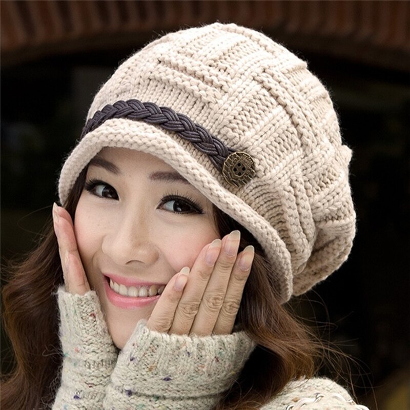 GAOKE 1Pcs,Woman Knitting Earmuffs Hat, Winter Pure Manual Warm Cap, Five Color, Christmas: Beige