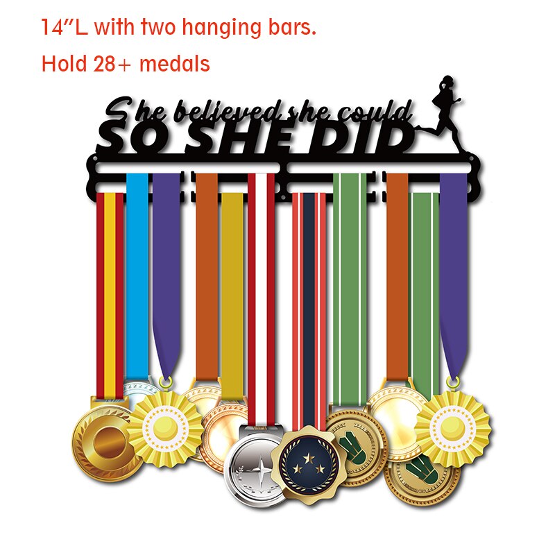 Heavy duty medalje bøjle sports medalje display bøjle medalje holder til løb, cykling, svømning, marathon medaljer: Så det gjorde hun