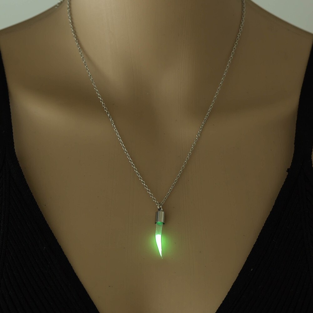 Glow In The Dark Hourglass Necklace Glass Pendant Necklace Silver Chain Luminous pendant Jewelry Women Gem Accessories