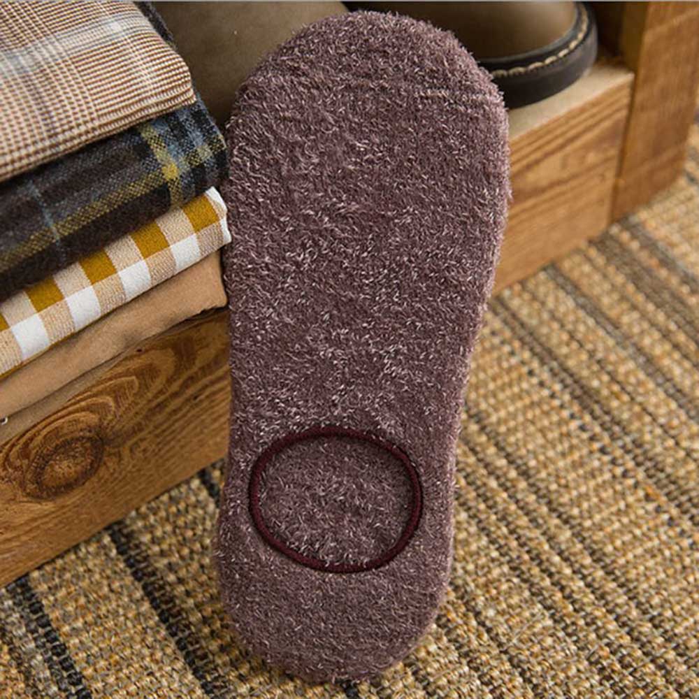 1 para kobiety jesień zima domu ciepłe włochate miękkie podłogi aksamitne skarpetki krótkie zagęścić owłosione miękkie niewidoczne skarpetki zimowe kobiety: brązowy
