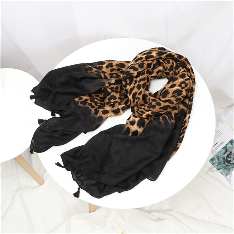 2022 kvinder mærke leopard prikker kvast viskose sjal tørklæde dame print blød varme omslag pashminas sjaal muslim hijab snood