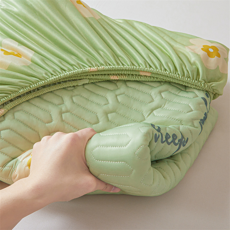 Zomermatrashoes Koel Aanvoelende Sprei Dikker Hoeslaken Met Elastische Band Huisbedhoes Cubre Colchón (Geen Kussensloop)