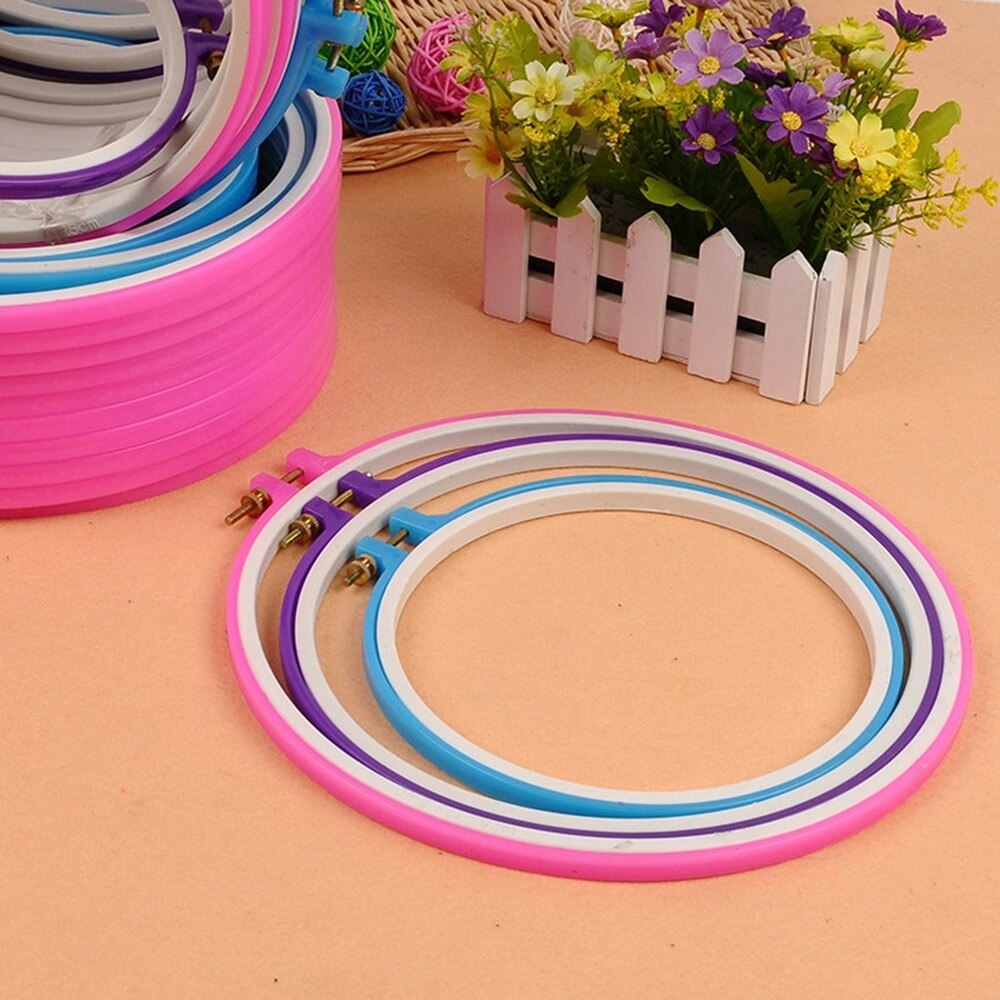8-26cm Plastic Cross Adjustable Sewing Tool Plastic Embroidery Cross Stitch Hoop Ring Photo Frame home tools mix color supplies