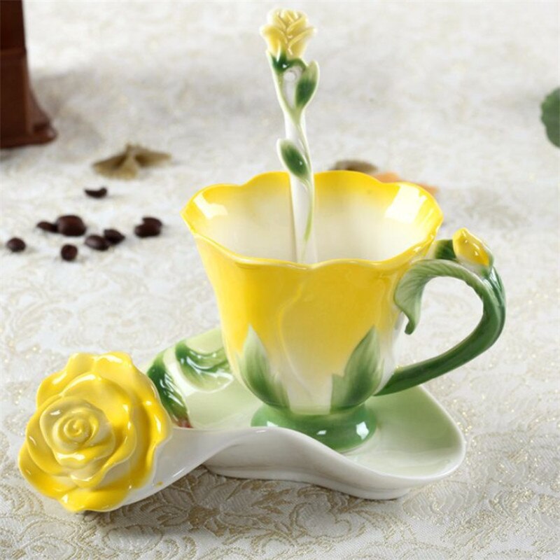 Creatieve Mode 3D Rose Vorm Bloem Emaille Keramische Koffie Thee Kop En Schotel Lepel Set Porselein Water Cup Valentijnsdag: YELLOW