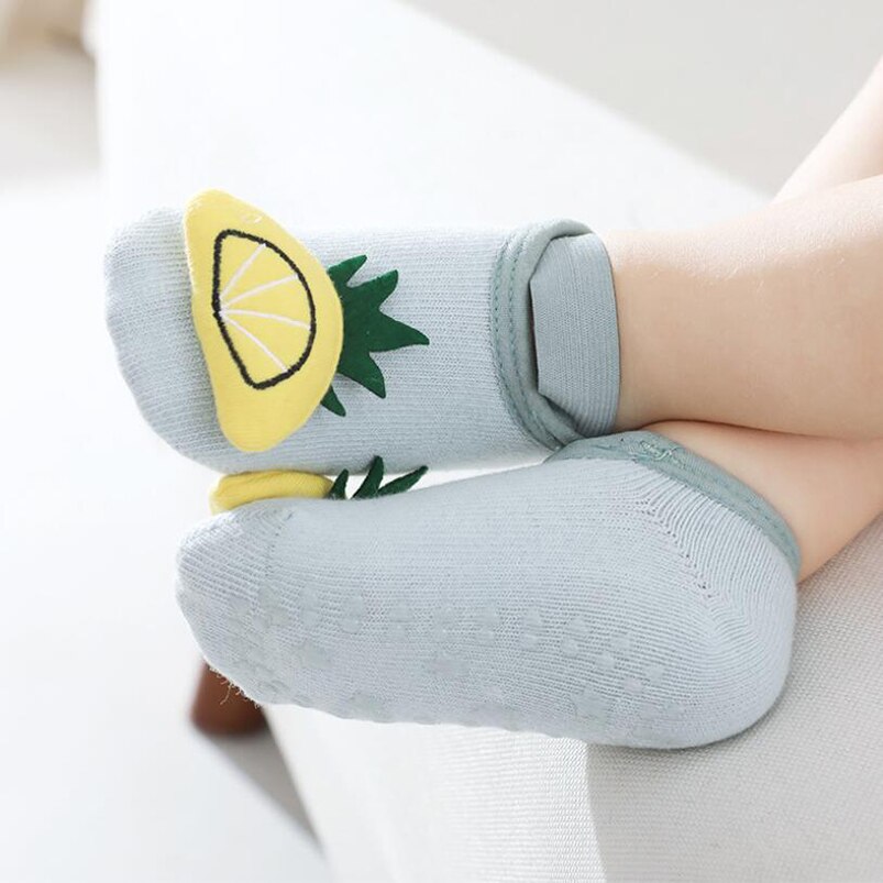 Chaussettes 3D motif lapin/fleur/hérisson, pour enfants, vêtements pour garçons et filles, chaussettes de sol à semelle en caoutchouc