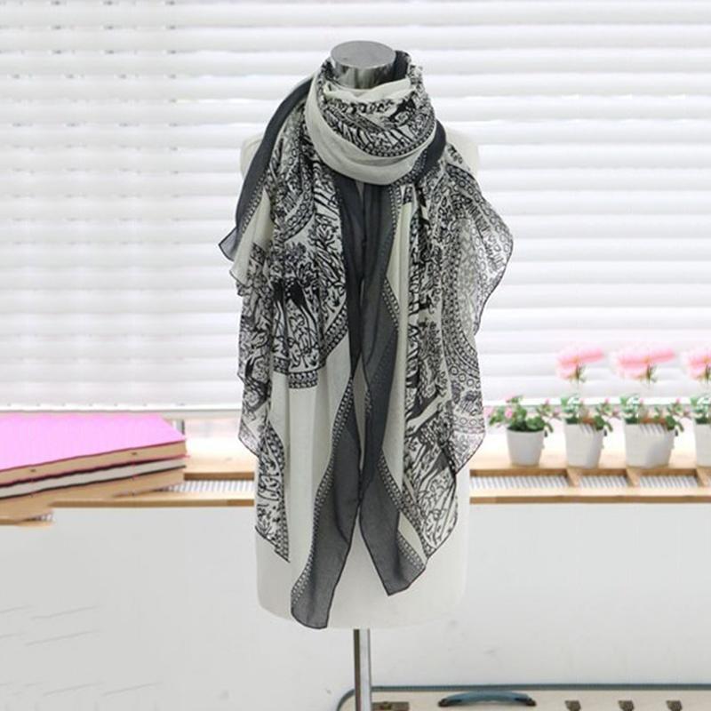 Bufandas estampadas con ciervos, Bufanda a la para mujer de otoño y primavera, chal de seda satinado con hilo Animal, chal, Pashmina, Bufanda: Blanco