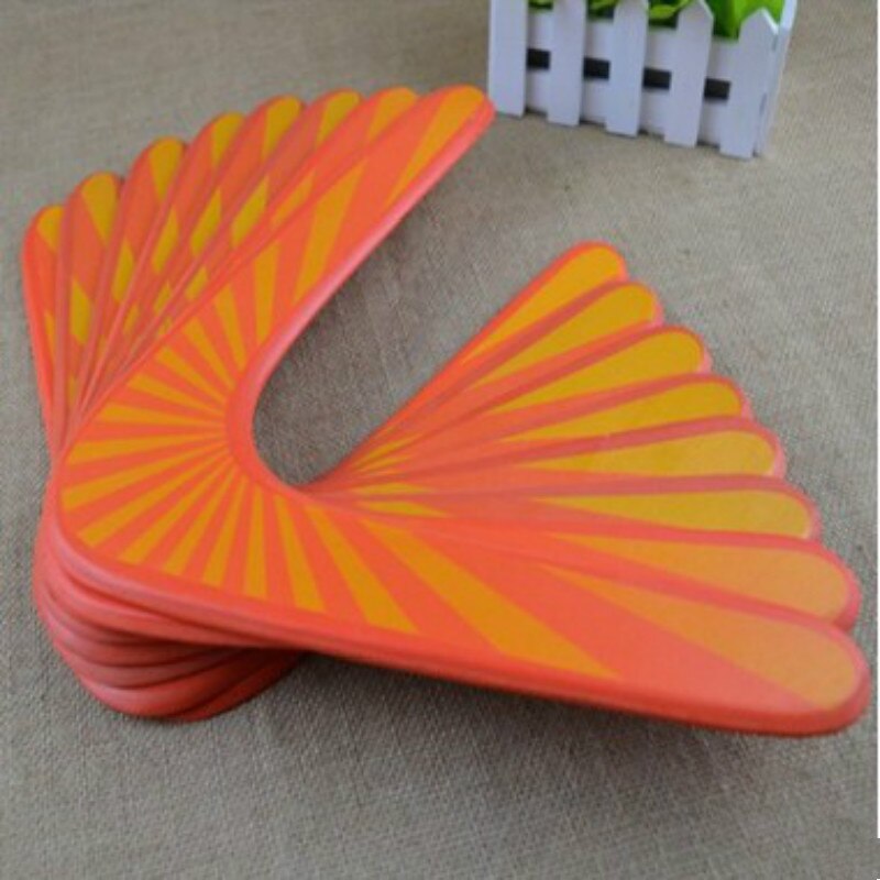 Rückblick V Geformt Boomerang Holz Werfen und Fangen Fliegen Rabatt freundlicher Spielzeug draussen-Spiel Ich bin Freien Sport Spielzeug Interaktive Requisiten