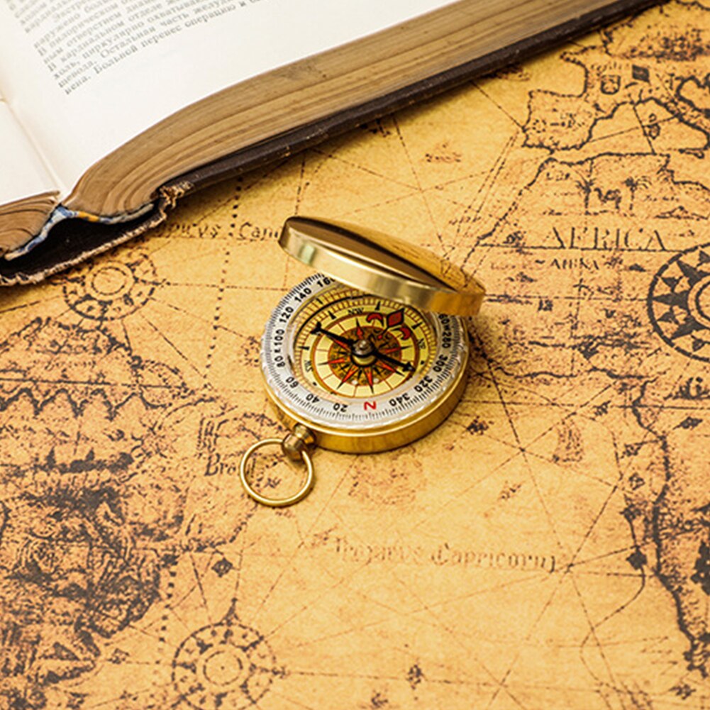 Waterproof Outdoor Compass 360 Degree Rotation Pointer Mini Portable Copper Navigation Flip Compass for Outdoor Activities