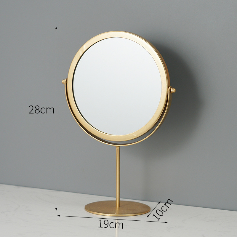 Stående drejeligt metal makeup spejl bord ornament bærbare jern kosmetiske dekorative spejle til piger