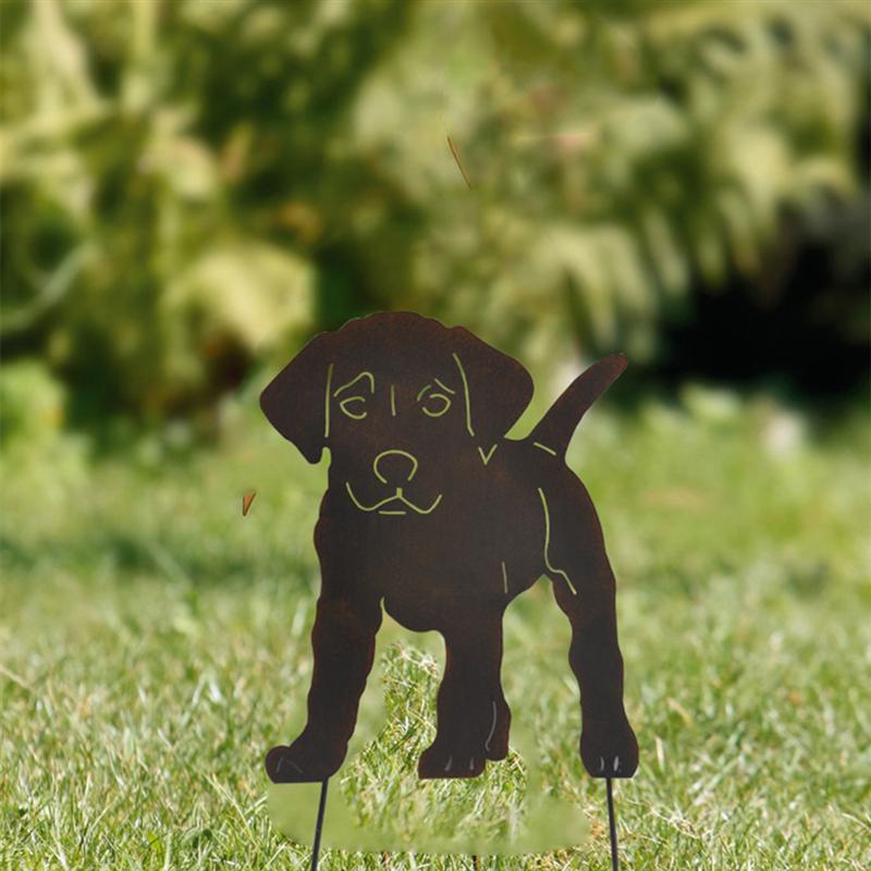 1pc Decorative Garden Plug-in Decor Rust Puppy Receptacle Stylish Metal Flower Receptacle for Lawn Garden