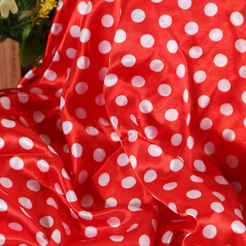 Prik skygge print punkt cap tørklæde satin tørklæde bånd kjole pyjamas stof: 6