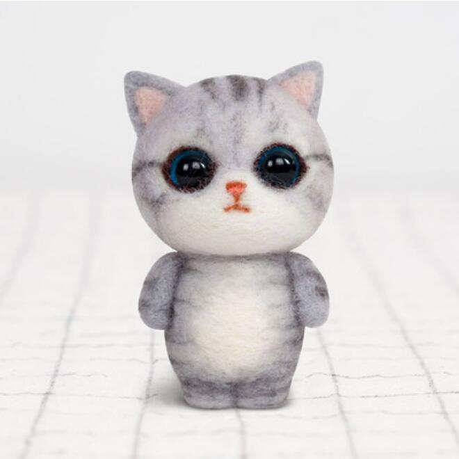 PUSSYCAT. wool needlepoint kit wool felt needle felting decoration craft needlecraft DIY ha: T