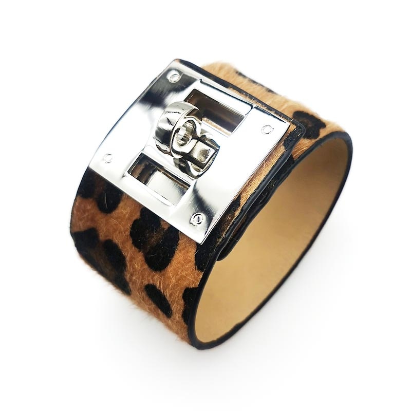 Neue Leopard drucken Armbinde Punk Leder Armbinde und Armreif Breite Runde männer Hüfte hüpfen Armbinde OL Stil