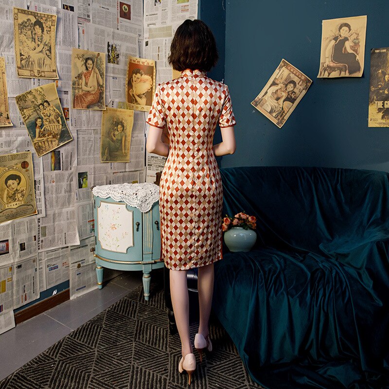 Red Rhombus Pattern Chinese Dress Spell Color Plaid Qipao Dresses Women Clothing Cheongsam Modern Vestido Chino Mujer Knee Qipao