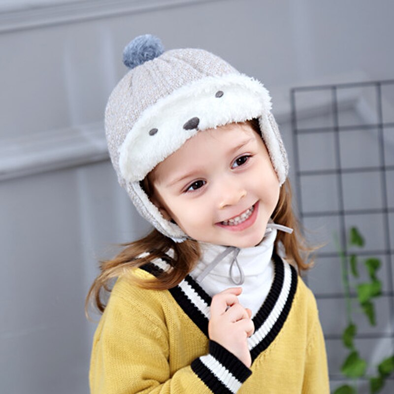 Gorro de invierno encantador de oso para niños y niñas, gorros de punto para niños, gorros de bombardero con forro polar para niños de 3 a 6 años