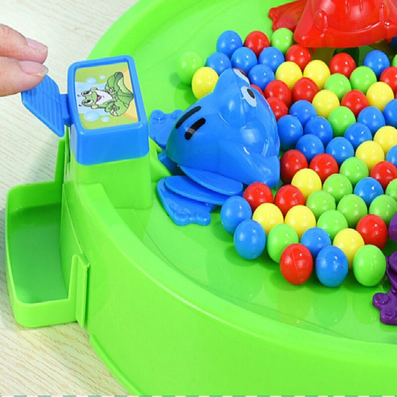 Karmienie małej żaby perłowej jedzenie fasoli gra w gry mózgowe gry dla rodziców gry dla dzieci zabawki dla dzieci o fajna zabawka