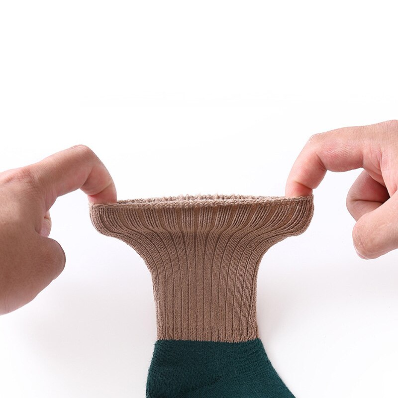 3 par/partia niemowlę dziecko skarpetki podłogowe dzieci zima jesień kreskówka dzieci antypoślizgowe skarpety dozujące klej chłopiec skarpety dziewczęce akcesoria