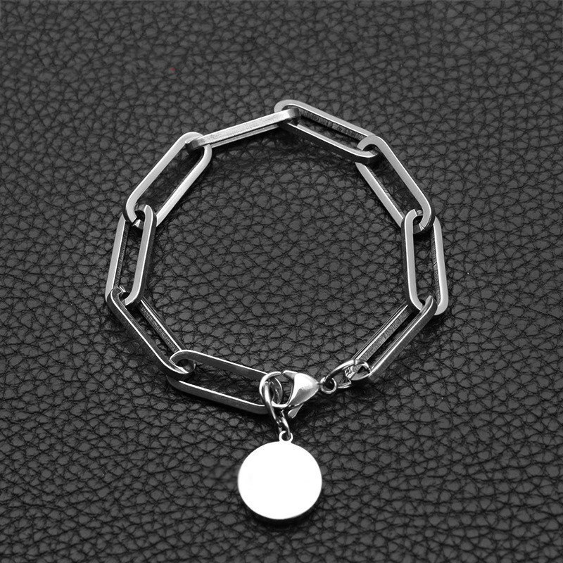 Titanium stalen retro persoonlijkheid armband roestvrij stalen armband sieraden populaire honderd bijpassende accessoires
