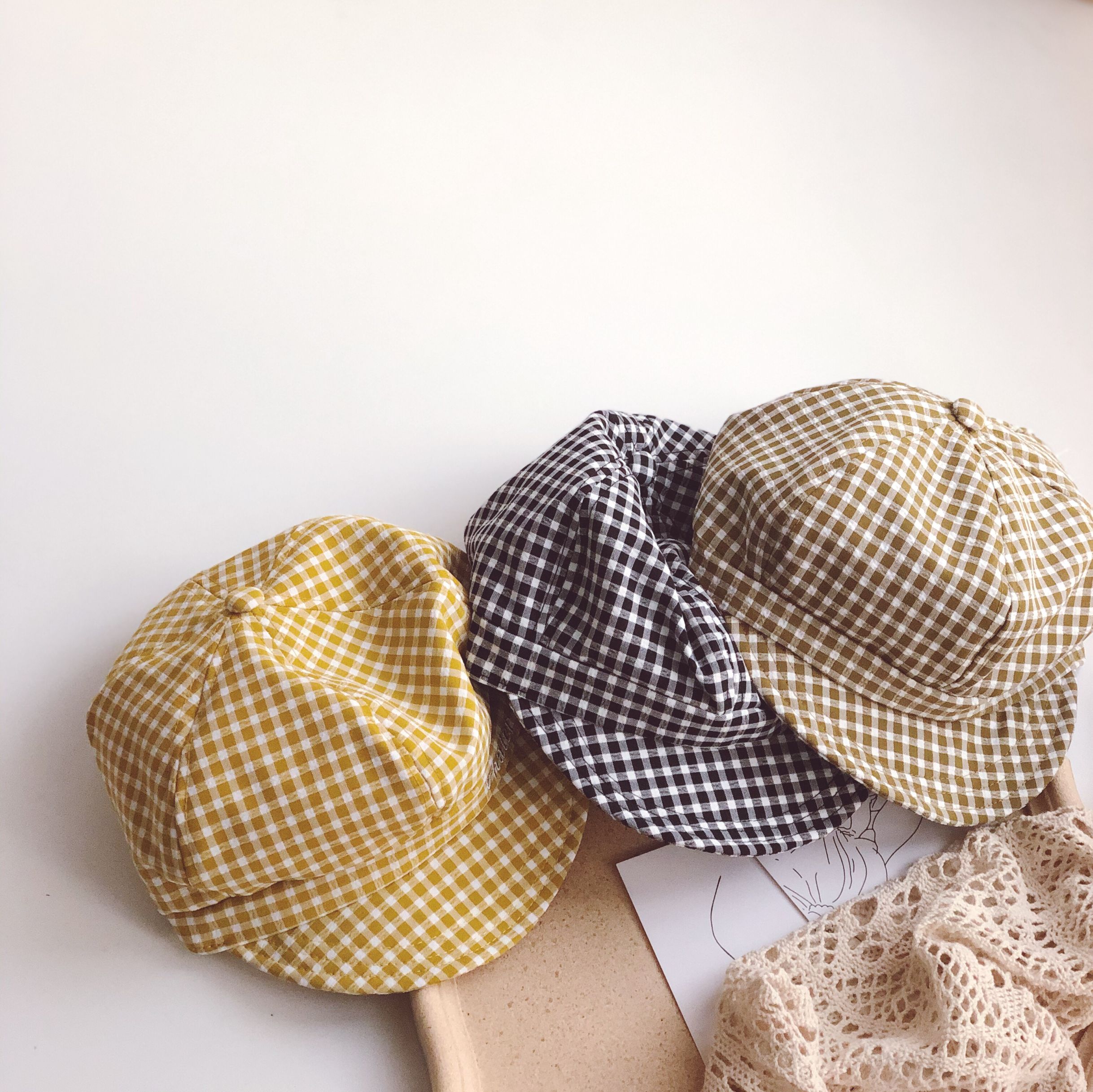 Koreaanse Stijl Kinderen Plaid Achthoekige Hoeden Brede Rand Letters Peuters Kids Caps Outdoors Baby Jongens Mode Hoeden