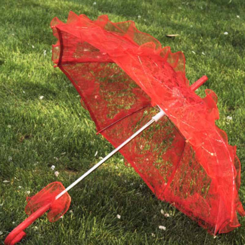 ! 1 stk bryllup brude paraply western romantisk manuel åbning fleur parasol flæser indretning blonde paraply 56cm: Rød