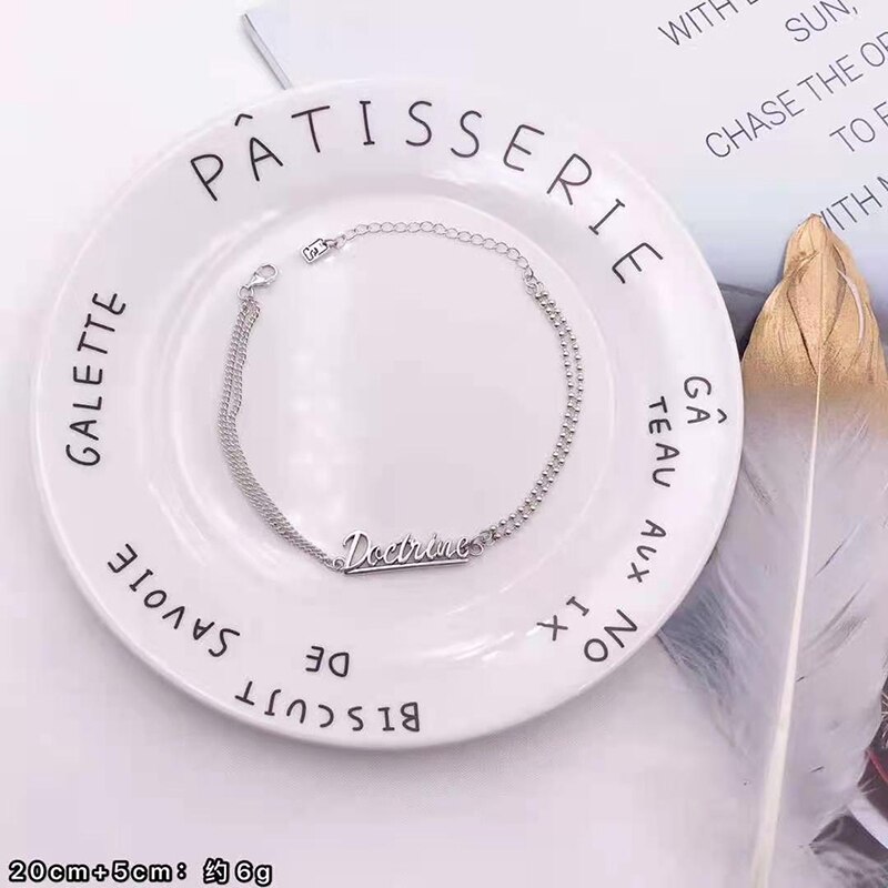 Trendige damen-fußkettchen mit horizontalem buchstaben, markenlogo,  s925 stück, sterlingsilber, original-markenschmuck, exquisit