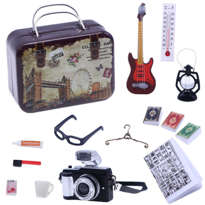 1:12 Mini DIY Kamera Buch Koffer Gitarre Glas Puppenhaus Miniatur Reise Bausatz freundlicher vorgeben Spielen Spielzeug Möbel Zubehör: Ursprünglich Titel