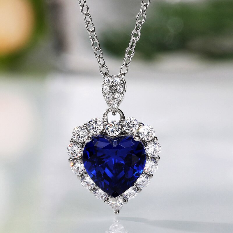 Huitan Blauw Hart Hanger Ketting Voor Vrouwen Delicate Wedding Anniversary Liefde Vrouwelijke Trendy Party Sieraden Nieuw Item