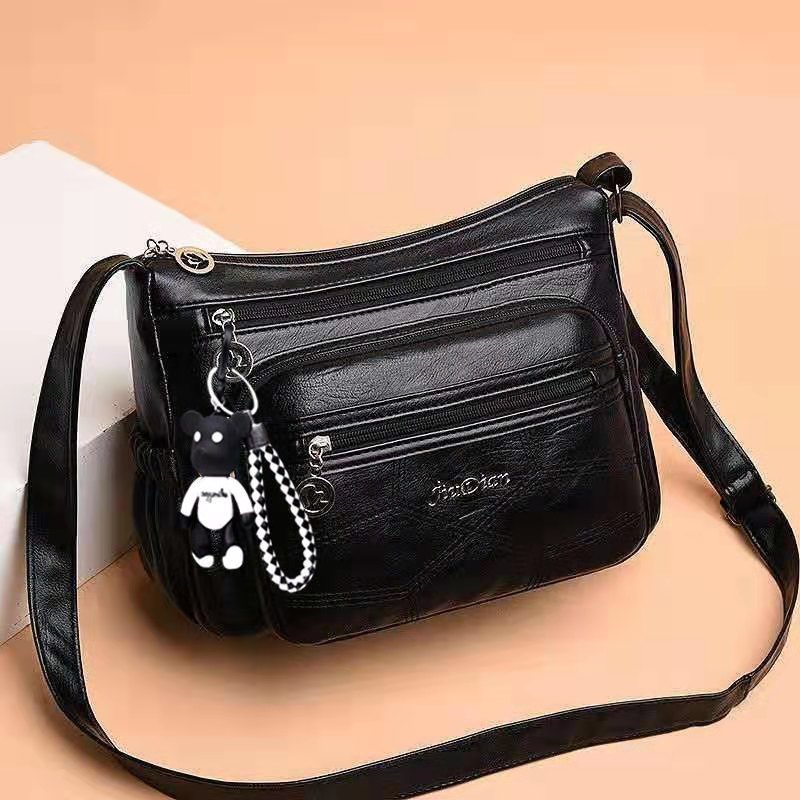 dames sacs à main de luxe femmes sacs concepteur vin rouge noir sacs à bandoulière pour femmes sacs à main et sacs à main sac à bandoulière femmes: Black With Pendant