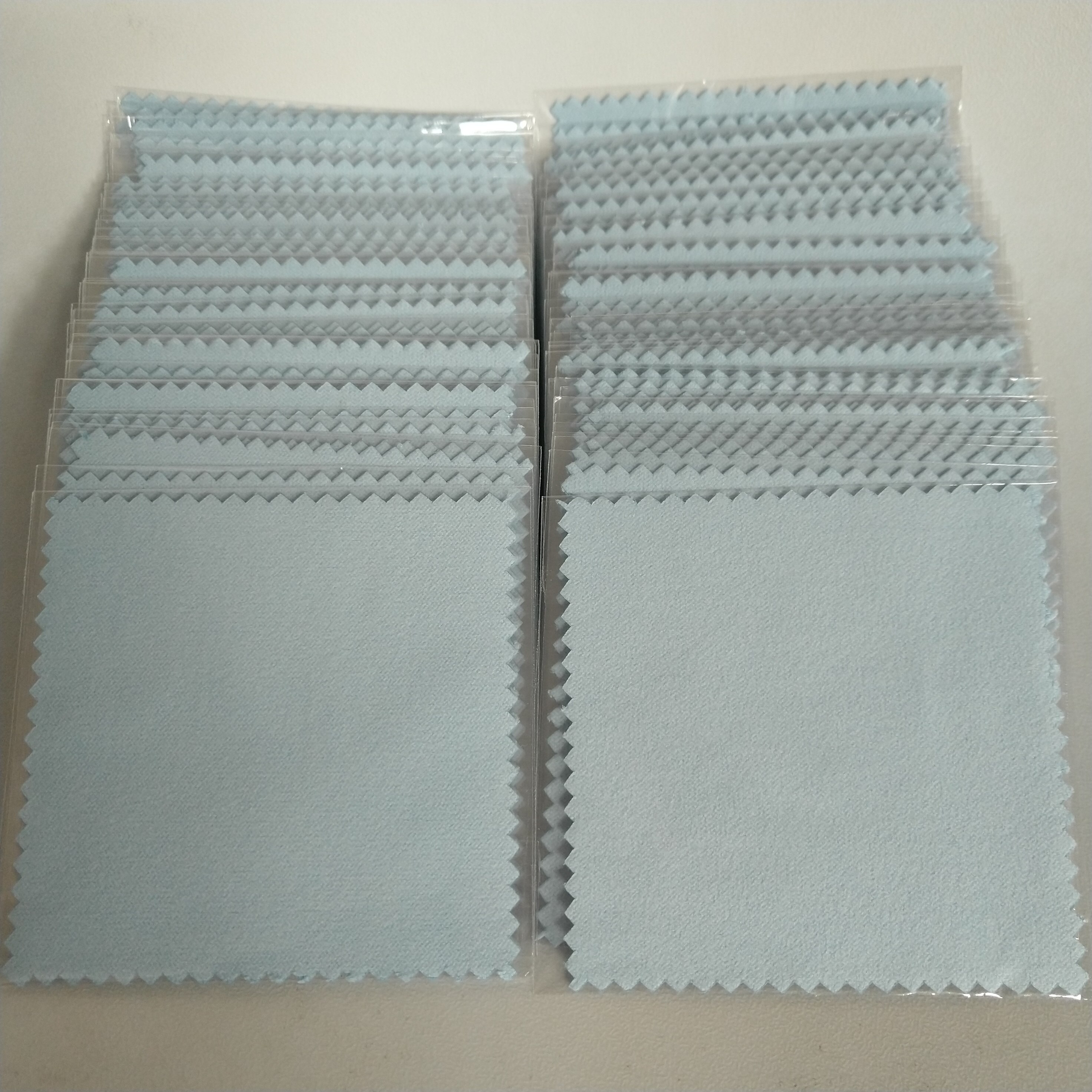 50 100 Stuks Cleaning Silver Polijsten Doek Met Opp Zak Voor Sterling Zilveren Sieraden Anti Aanslag Blauwe Kleur Microfiber Suède: 100 Pieces