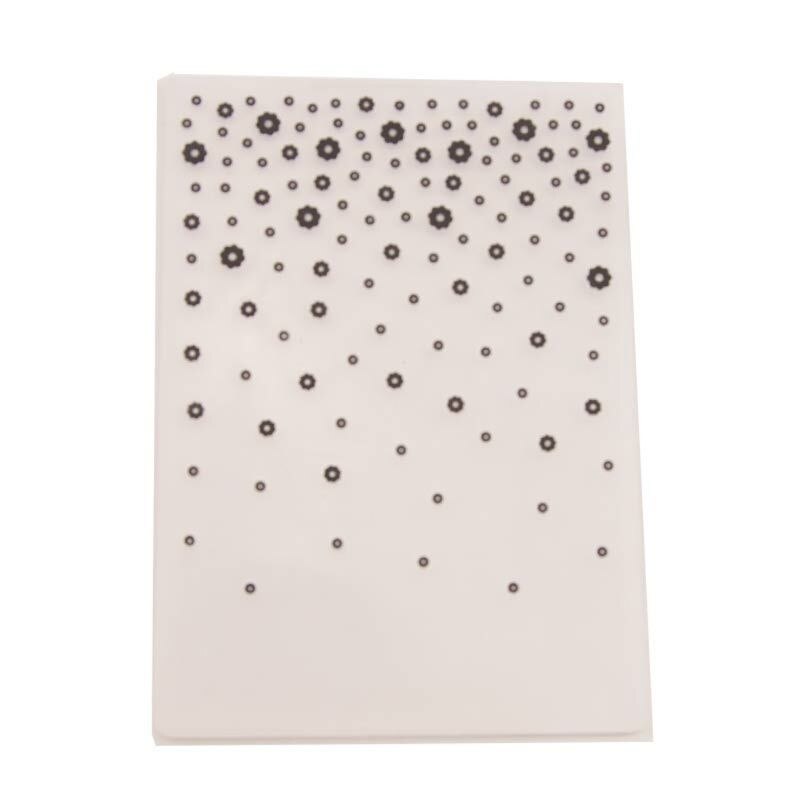 Plastic Embossing Folder Template DIY Scrapbook Photo Album Card Wreath Crafts: 5A28612