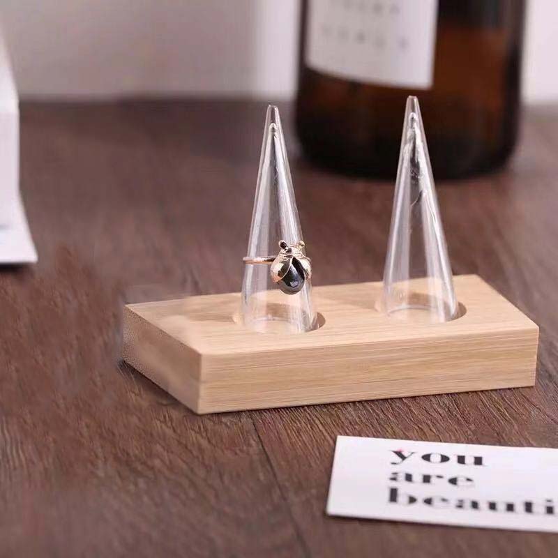 Natural Wood Cone Shape Finger Ring Stand Jewelry Display Holder Showcase Display Stands Rings Bracelet Jewelry Tray: 2bits clear