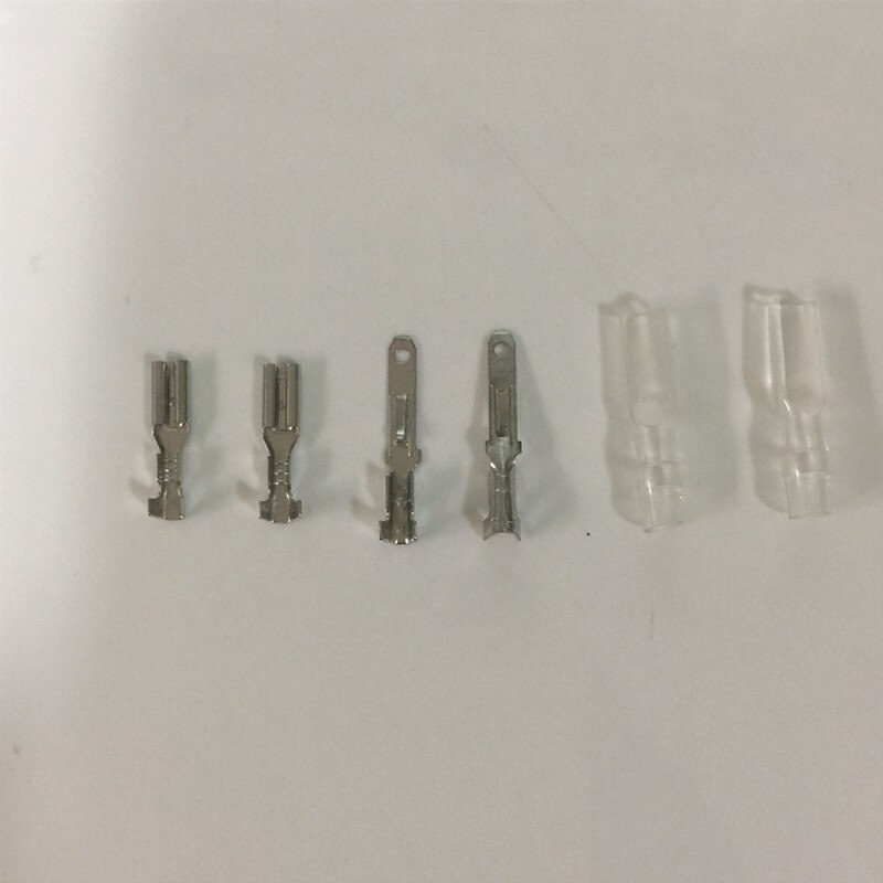 200pcs 2.8mm Uninsulated Spade Crimp Connector Terminal Block 50pcs Female Spade +50pcs Male Spade Connector+ 100pcs Case