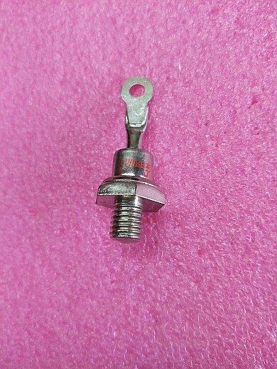 Originele geïmporteerde 2DW180J 2DW182J 2DW183J 2DW186J 1N4258B 1N2980 1N2980A 1N3881 1N3881R 1N2981A 1N3005RB kwaliteitsborging