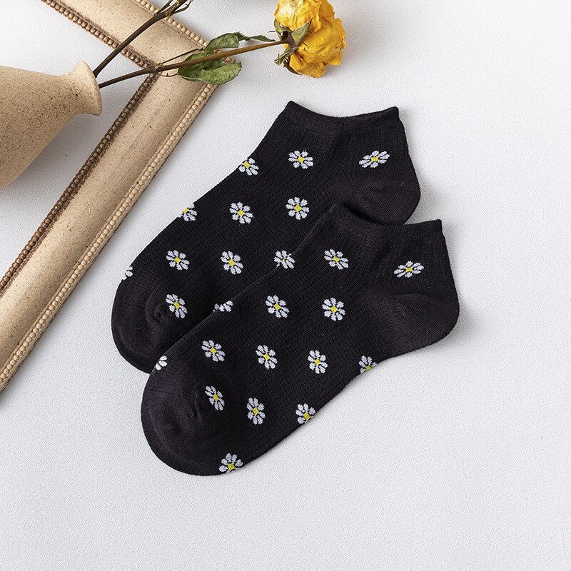 small fresh chrysanthemum socks spring and summer breathable thin cotton socks female spot boat socks: 002