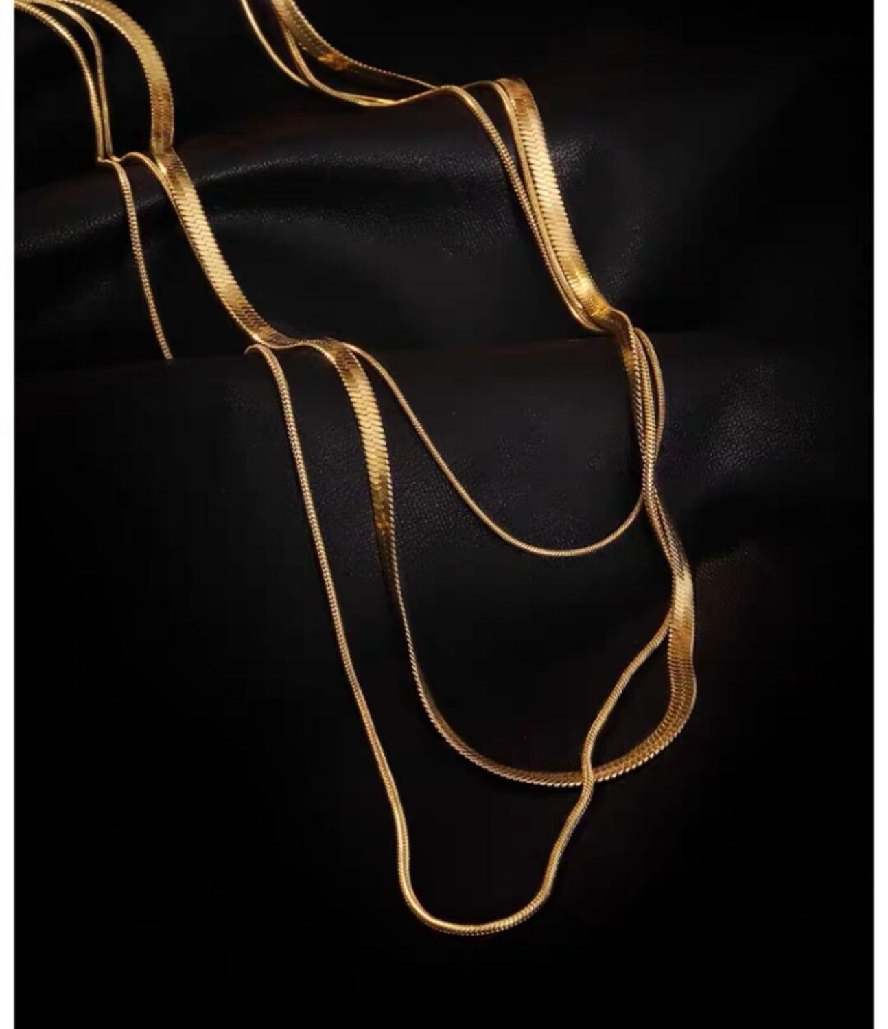 Brazalete de acero para mujer de lujo de marcas clásicas europeas y americanas de trébol de cuatro hojas: De Color Amarillo claro