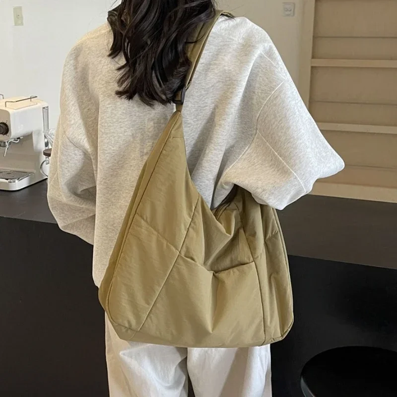 Bolso de hombro de tela suave a la para mujer, Color sólido, estudiante, primavera 2025, Y2k, estilo informal, bolsos grandes, bolsos cruzados para mujer