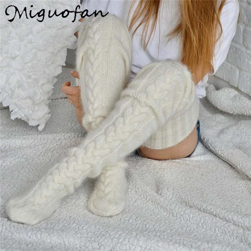 Miguofan ulden mohair strikkede strømper kvinder vinter varme fluffy sokker over knæet damer tykke strømper kvindelige efterår: Beige