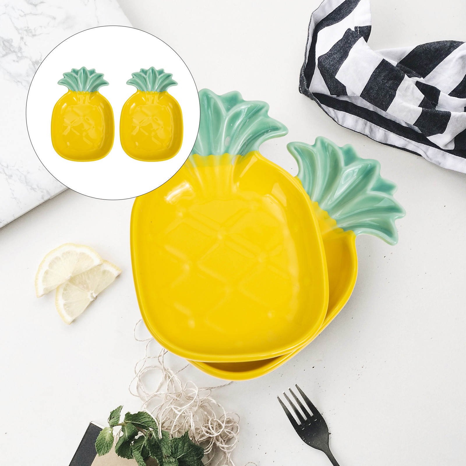 2pcs Ceramic Sauce Dish Pineapple Shaped Relish Plate Seasoning Serving Plate