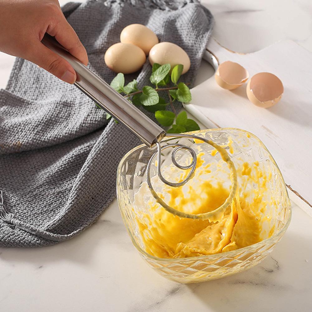 Handmatige roestvrijstalen eierklopper melkklopper blender keukenbenodigdheden de eierklopper is perfect voor het roeren van brooddeeg