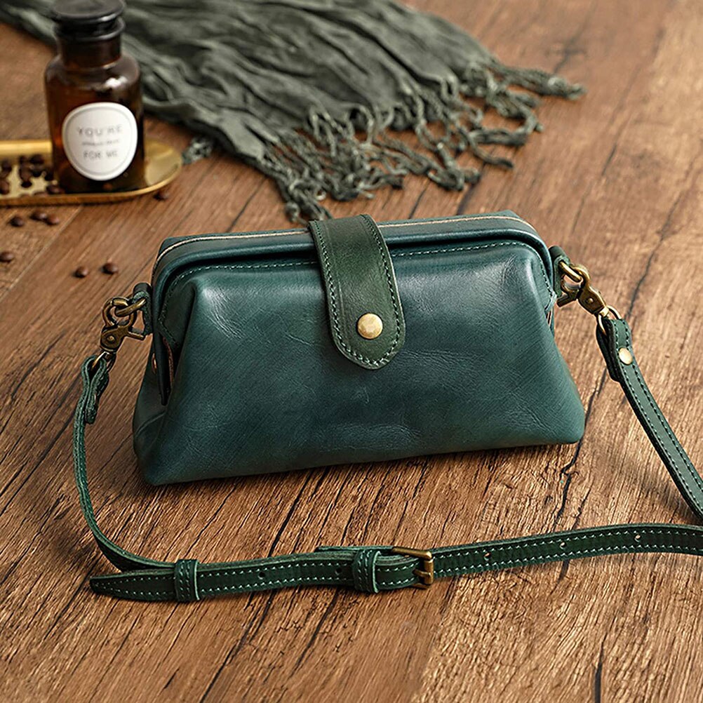 Hoge Kwaliteit Effen kleur portemonnees Schoudertassen luxe pu Leer dames Schouder Crossbody Tassen designer dames mode handtassen kopen vanaf een prijs van 18 Hoge Kwaliteit Effen kleur portemonnees Schoudertassen luxe pu Leer dames Schouder Crossbody Tassen designer dames mode handtassen kopen vanaf een prijs van 18