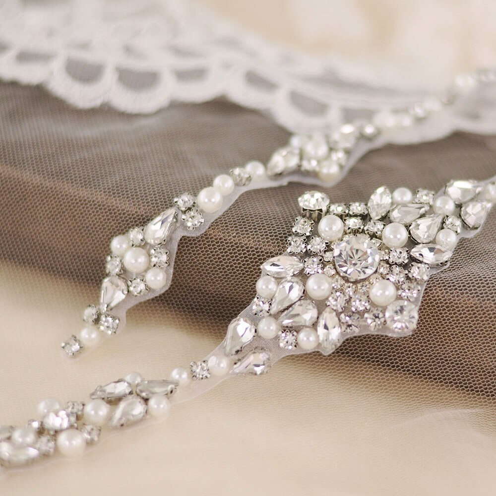 Red Rinestone Hand-made Pearls Bralet Bustier Bra Wedding Bralette main image 1