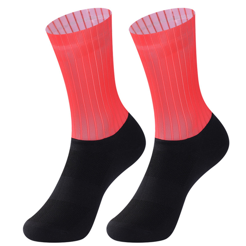 Calcetines aerodinámicos para equipo de bicicleta nueva, calcetines antideslizantes sin costuras para ciclismo, calcetines deportivos de compresión para bicicleta de carreras al aire libre: Rojo