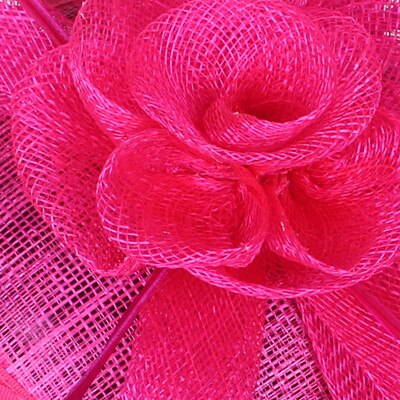 Sinamay bröllopshuvudbonader för kvinnor dam fascinator hatt hårklämma underbara dam fest middag huvudbonad fjädrar hatt: Skrikrosa