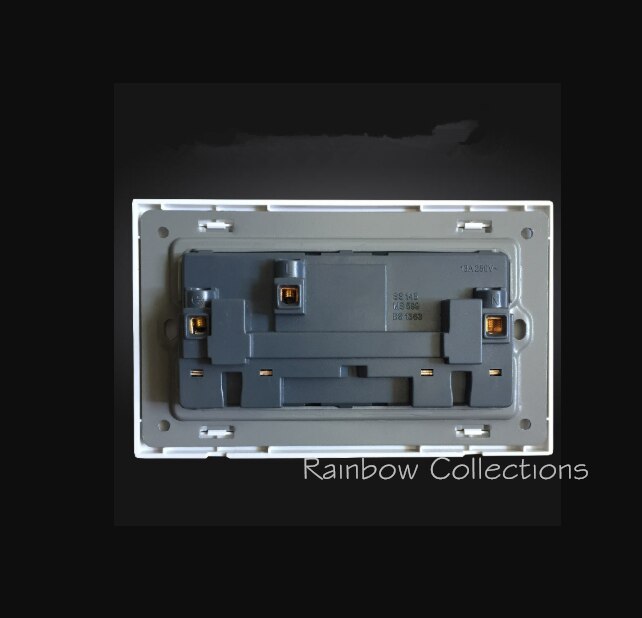 146*90mm White 250V ,13A British Double Three-hole Power Socket Wall Socket UK Plug , with Copper Stud