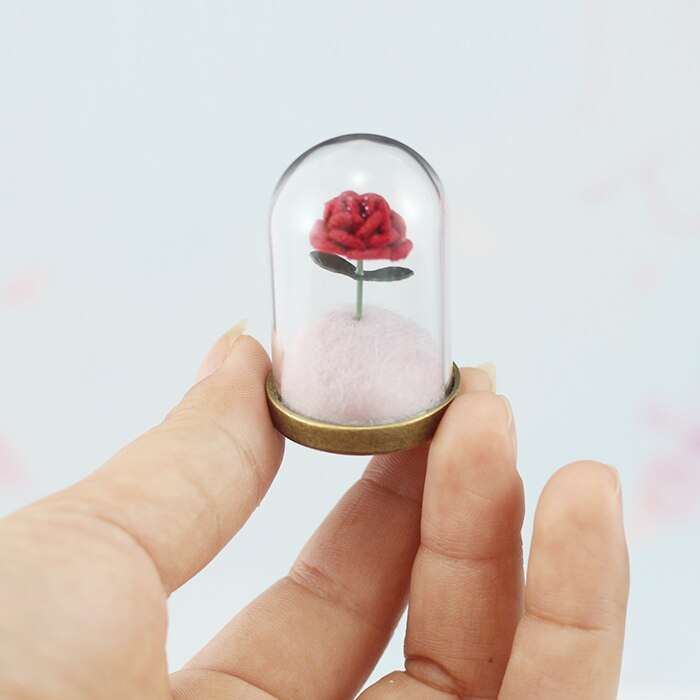 2 PCS Kleine Prinz Rose Glas Dome Mit Anhänger Basis & Top Metall Kappe Glas Fläschchen Halskette anhänger Diy Schmuck finden