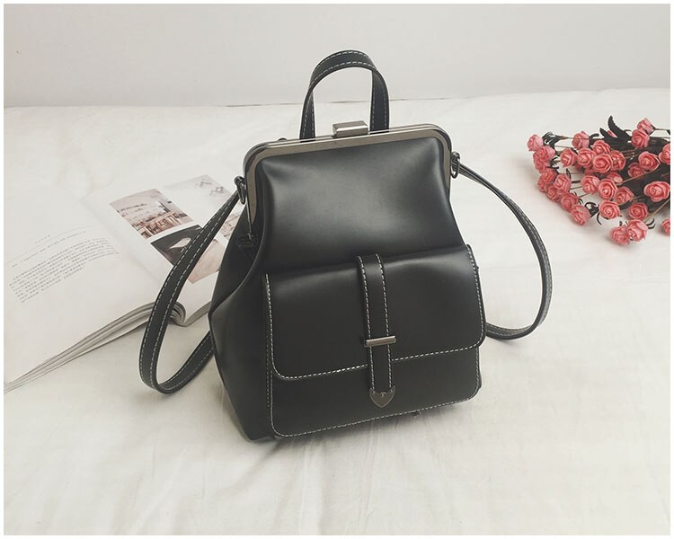 Femmes rétro moraillon sac à dos sacs en cuir PU sac à dos femmes sacs d'école pour adolescents filles de luxe petits sacs à dos: Black Backpacks